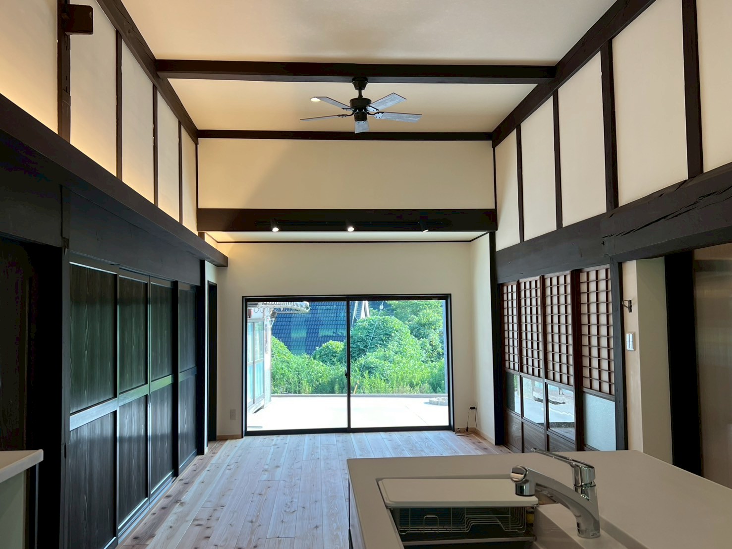 W 様邸